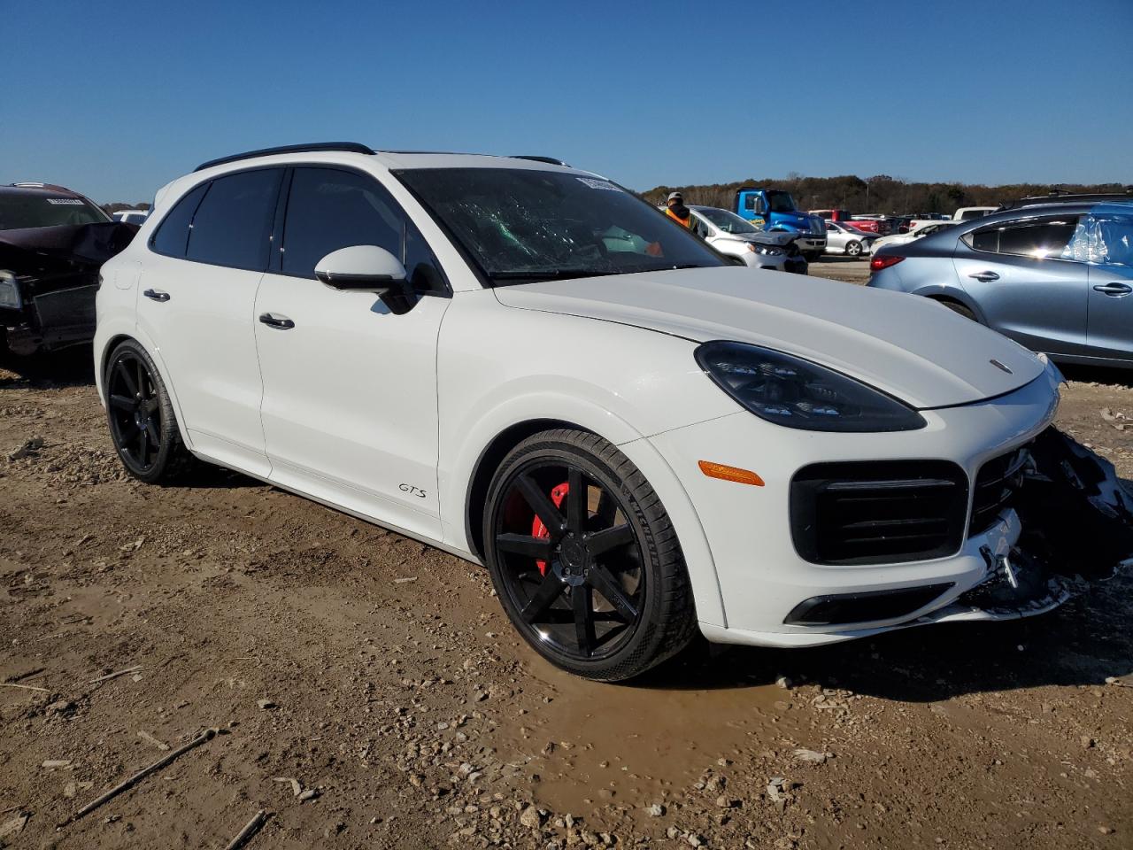 2021 Porsche Cayenne - Image 4