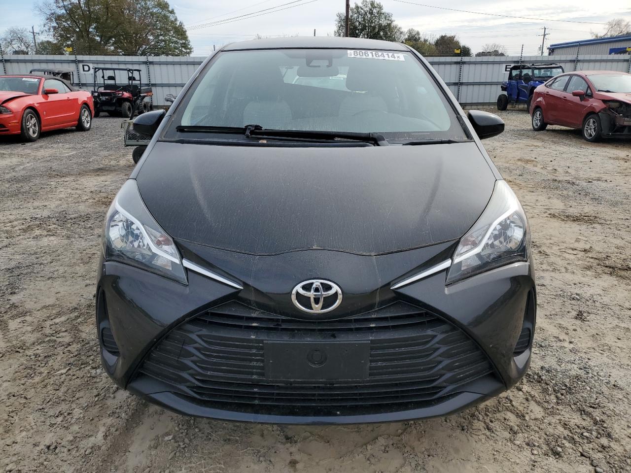 VIN VNKJTUD33JA097608 2018 TOYOTA YARIS no.5