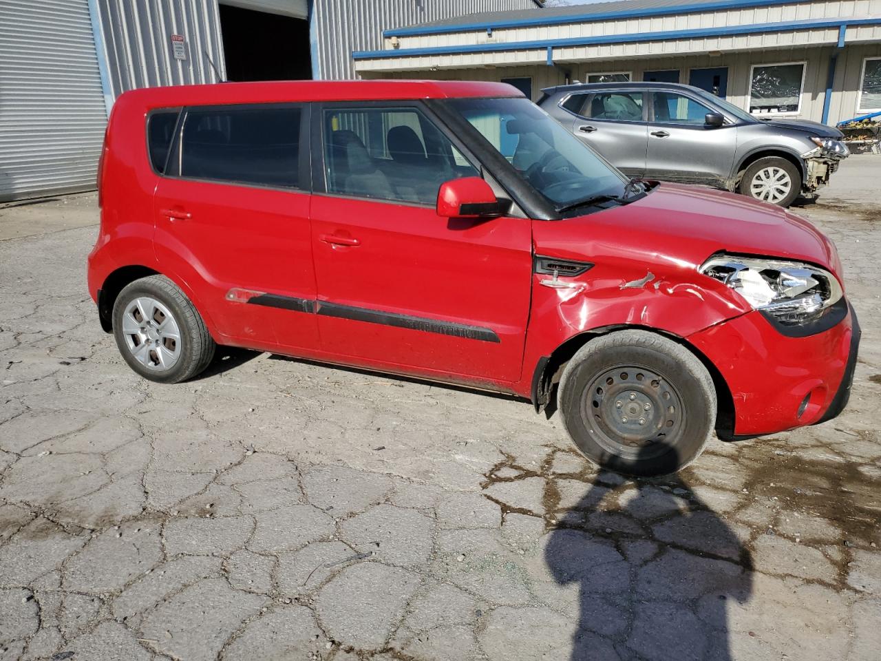 VIN KNDJT2A55D7503523 2013 KIA SOUL no.4