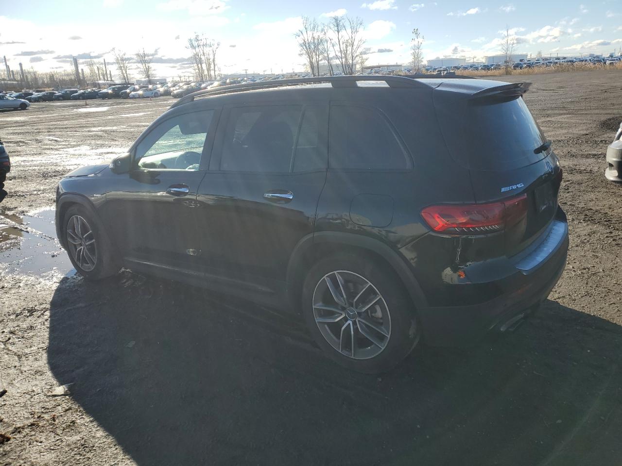 2021 Mercedes-Benz GLB - Image 2