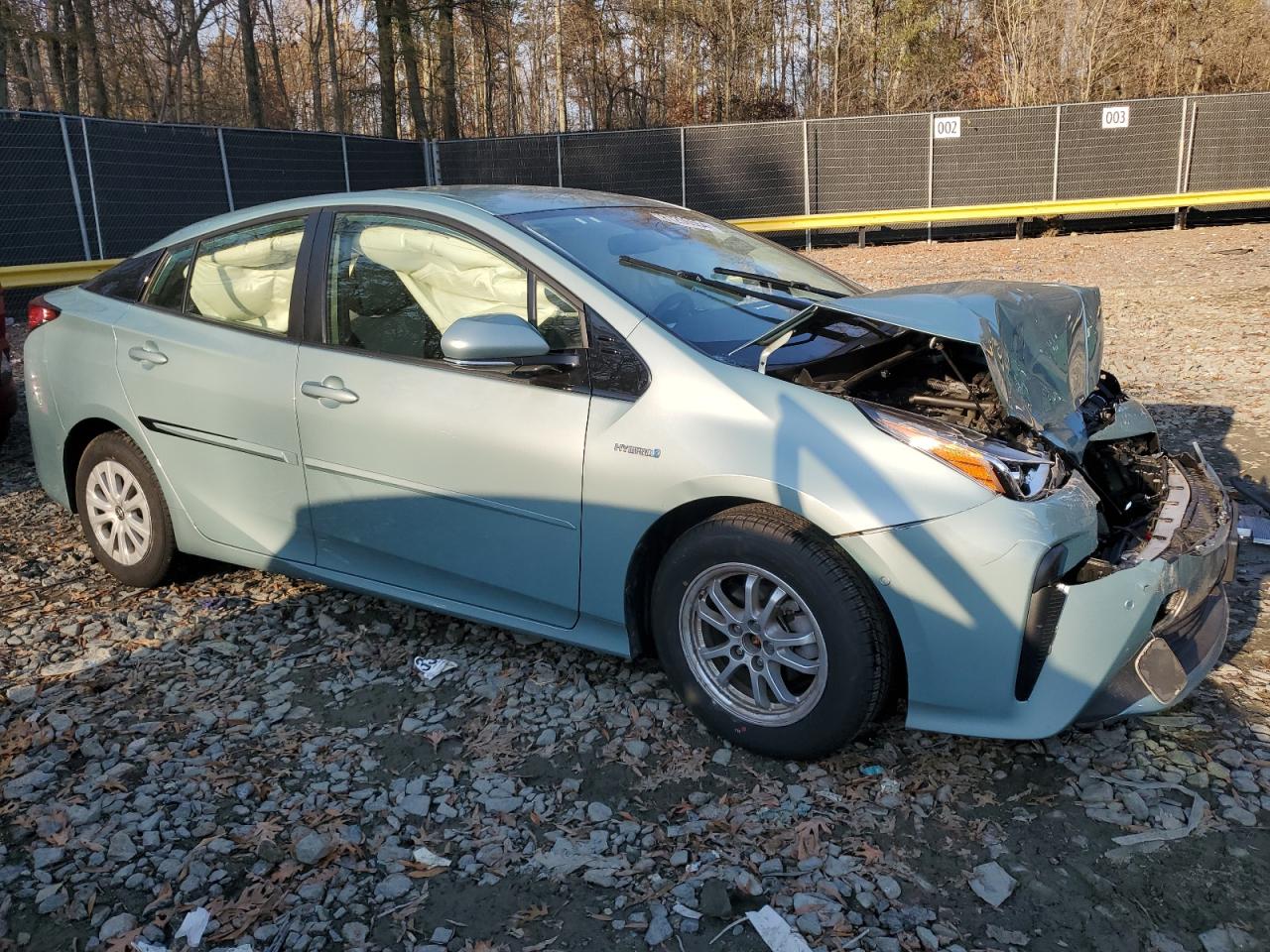 VIN JTDKARFU2K3090905 2019 TOYOTA PRIUS no.4