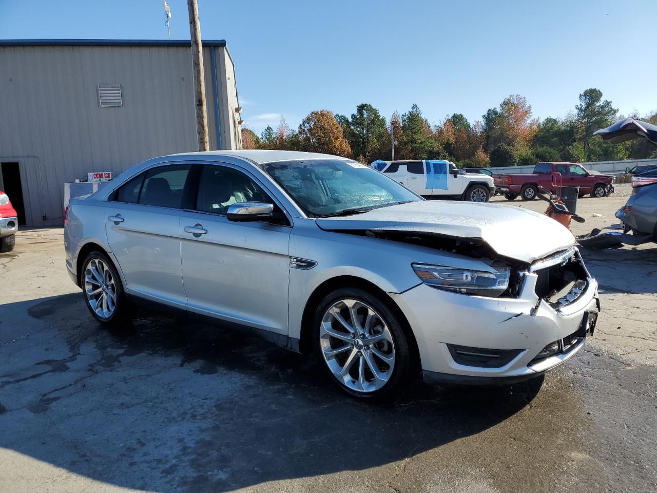 2013 Ford Taurus - Image 4