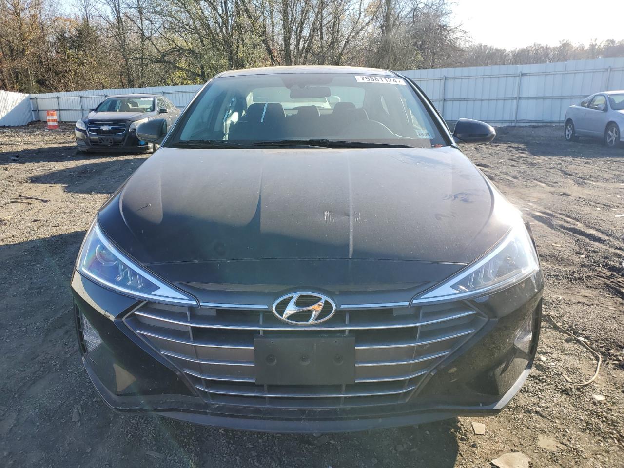 2020 Hyundai Elantra - Image 5