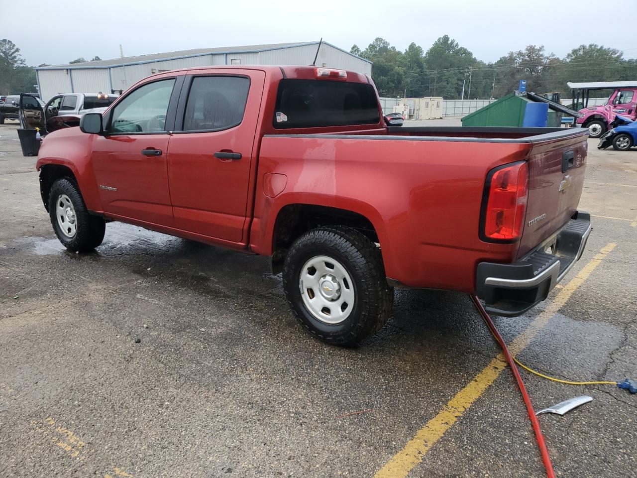 2015 Chevrolet Colorado - Image 2