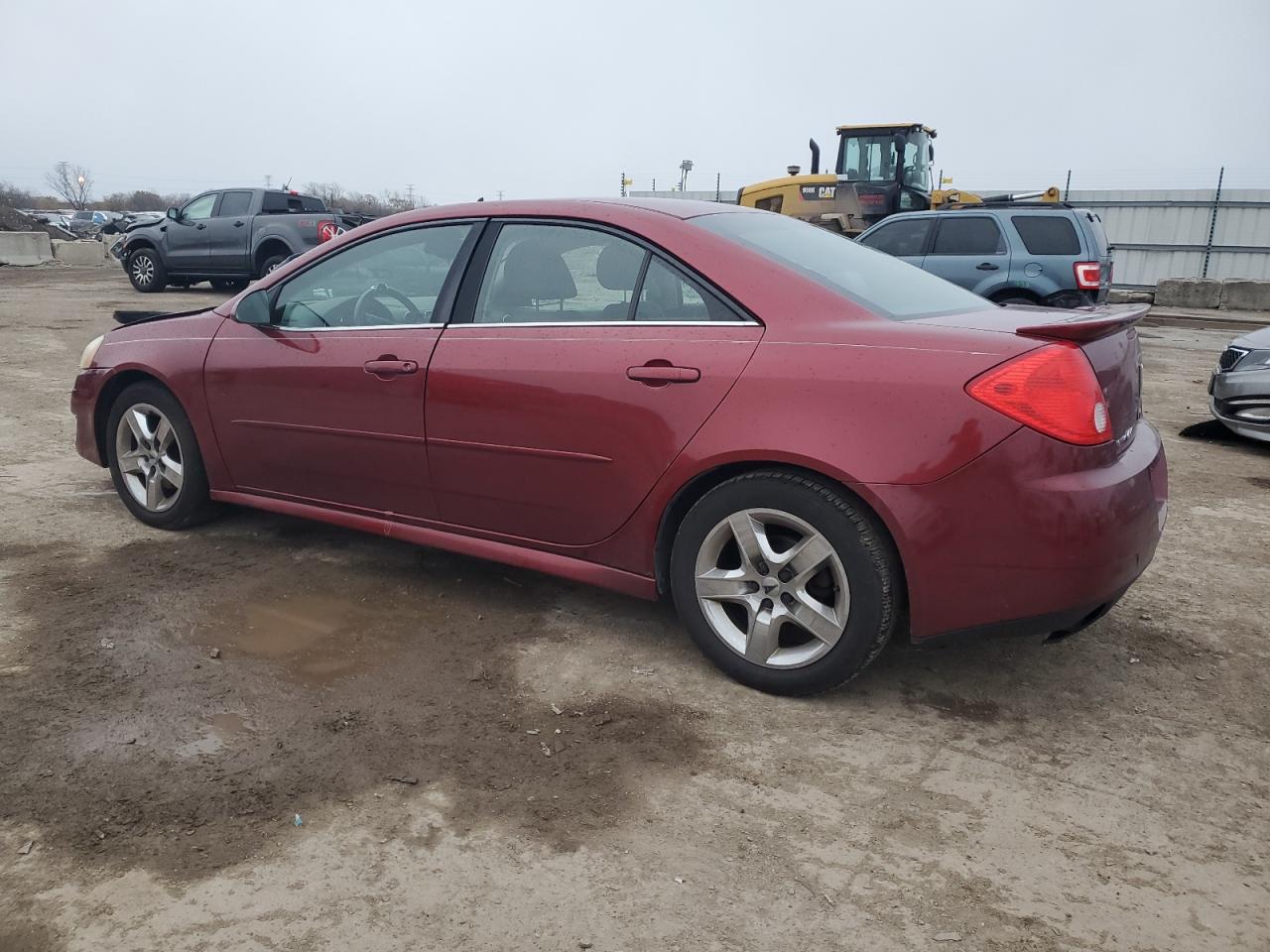 2010 Pontiac G6 - Image 2