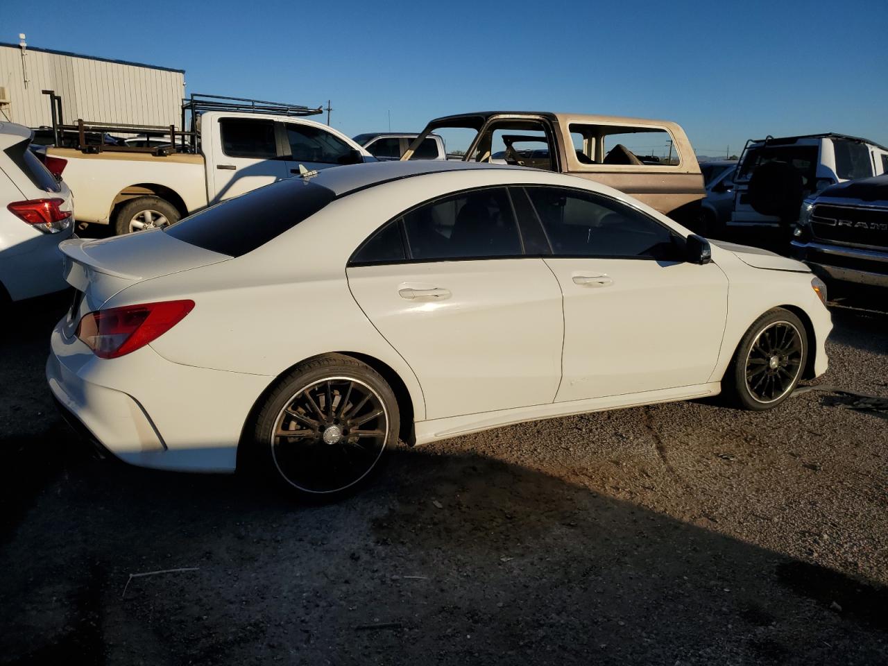 VIN WDDSJ4EB4GN355134 2016 MERCEDES-BENZ CLA-CLASS no.3