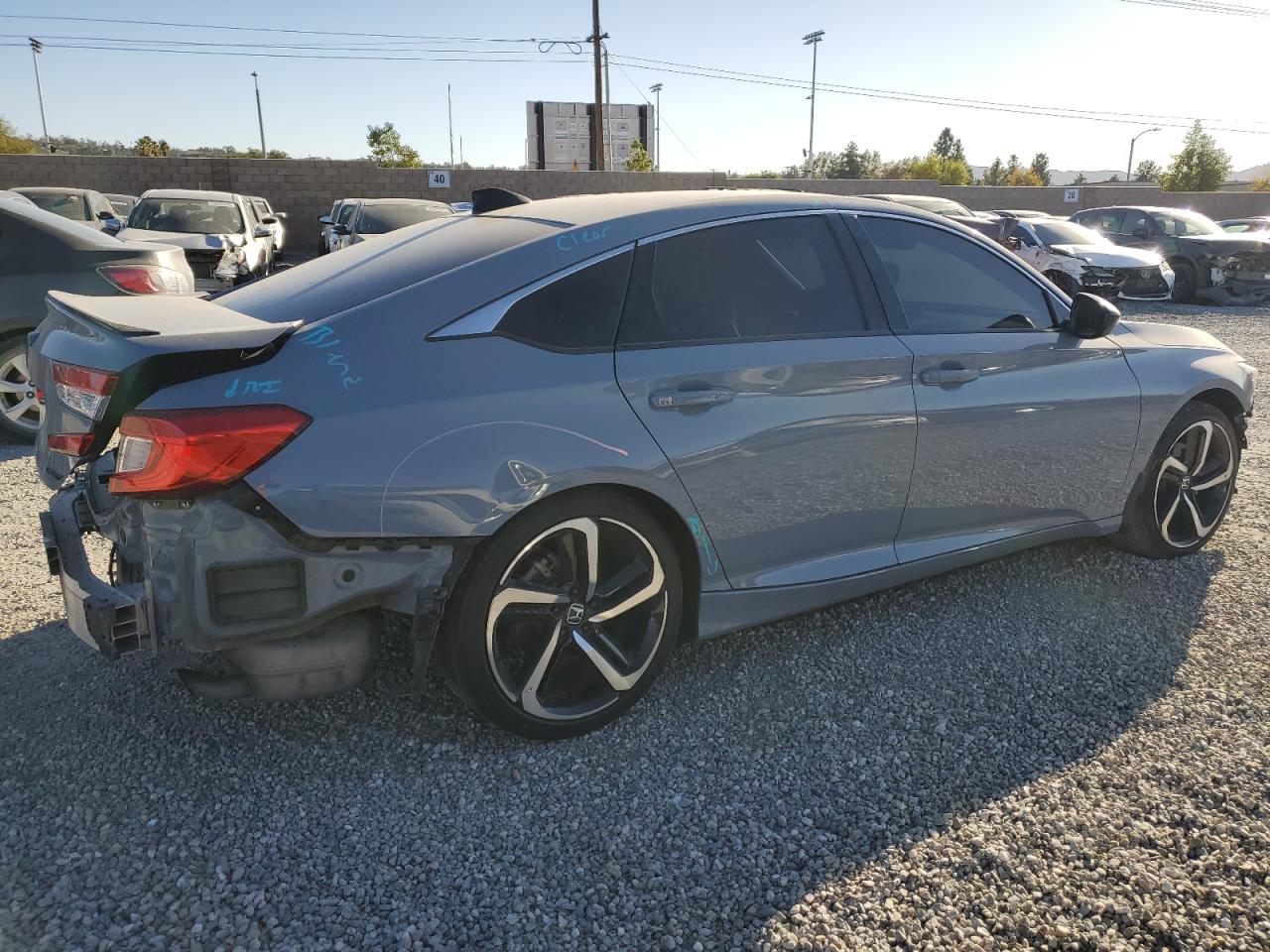 VIN 1HGCV1F32NA083133 2022 HONDA ACCORD no.3