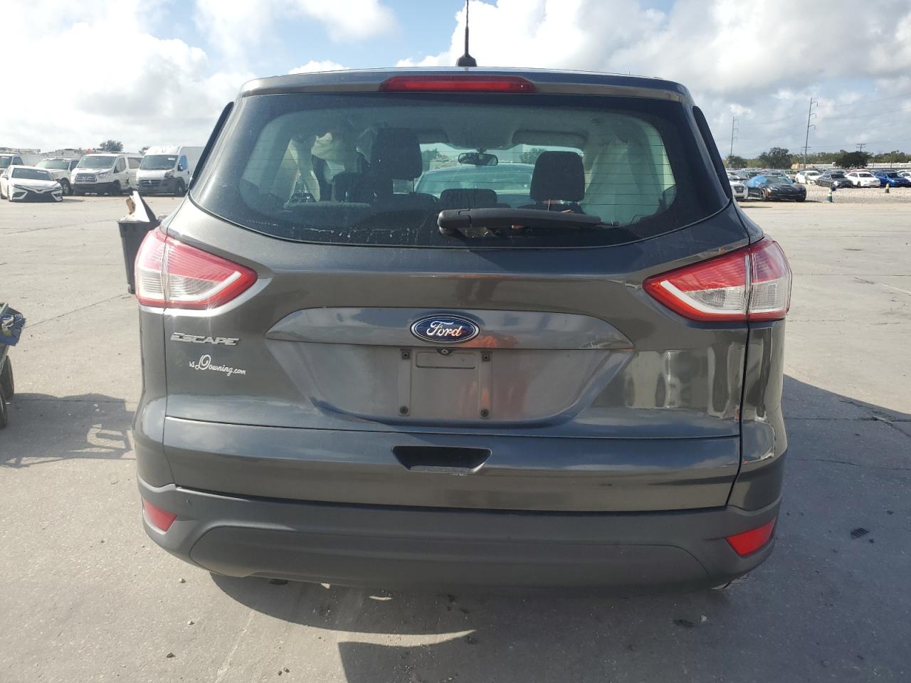 2015 Ford Escape S VIN: 1FMCU0F71FUA74031 Lot: 79186194