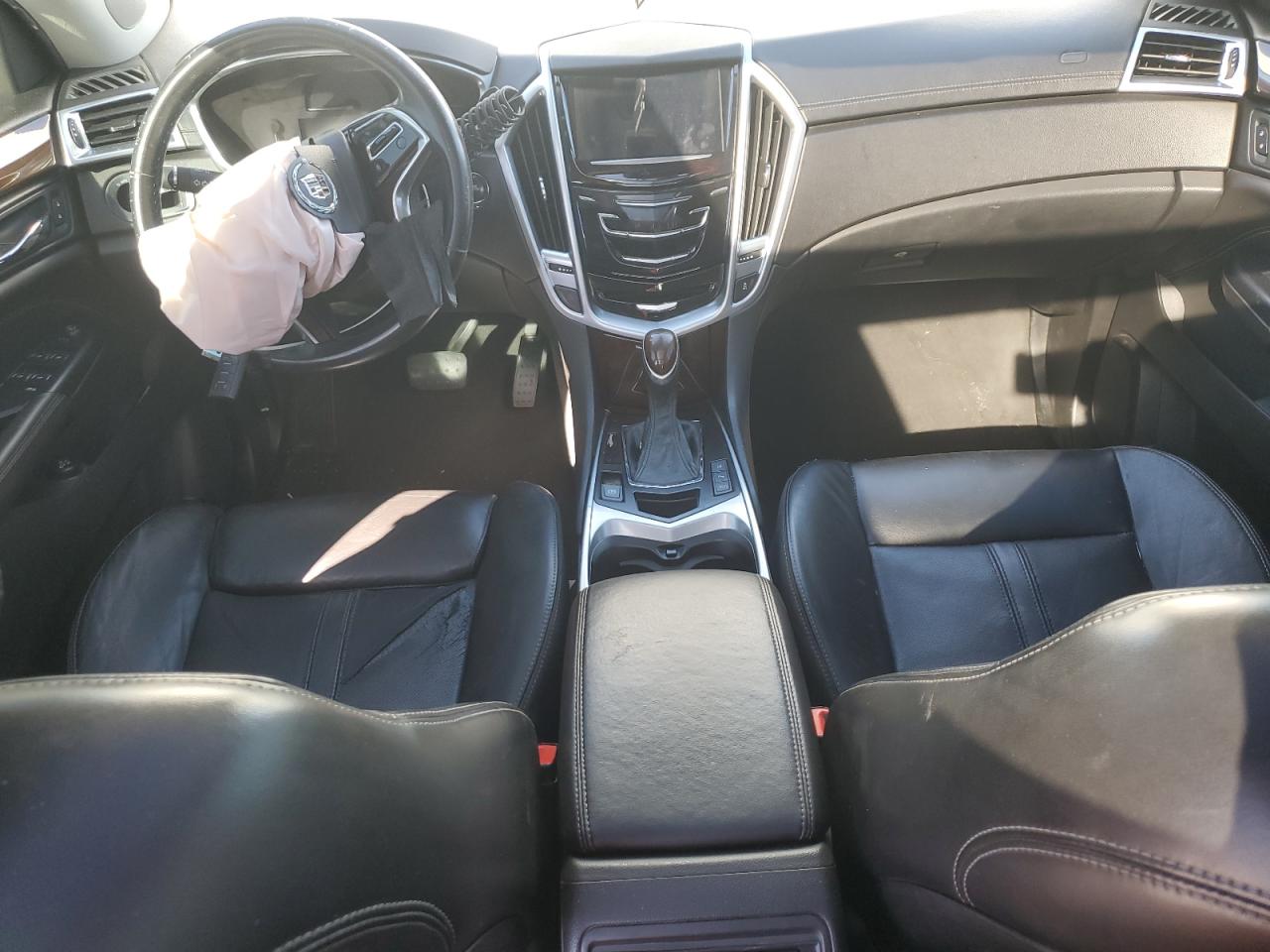2014 Cadillac SRX - Image 8