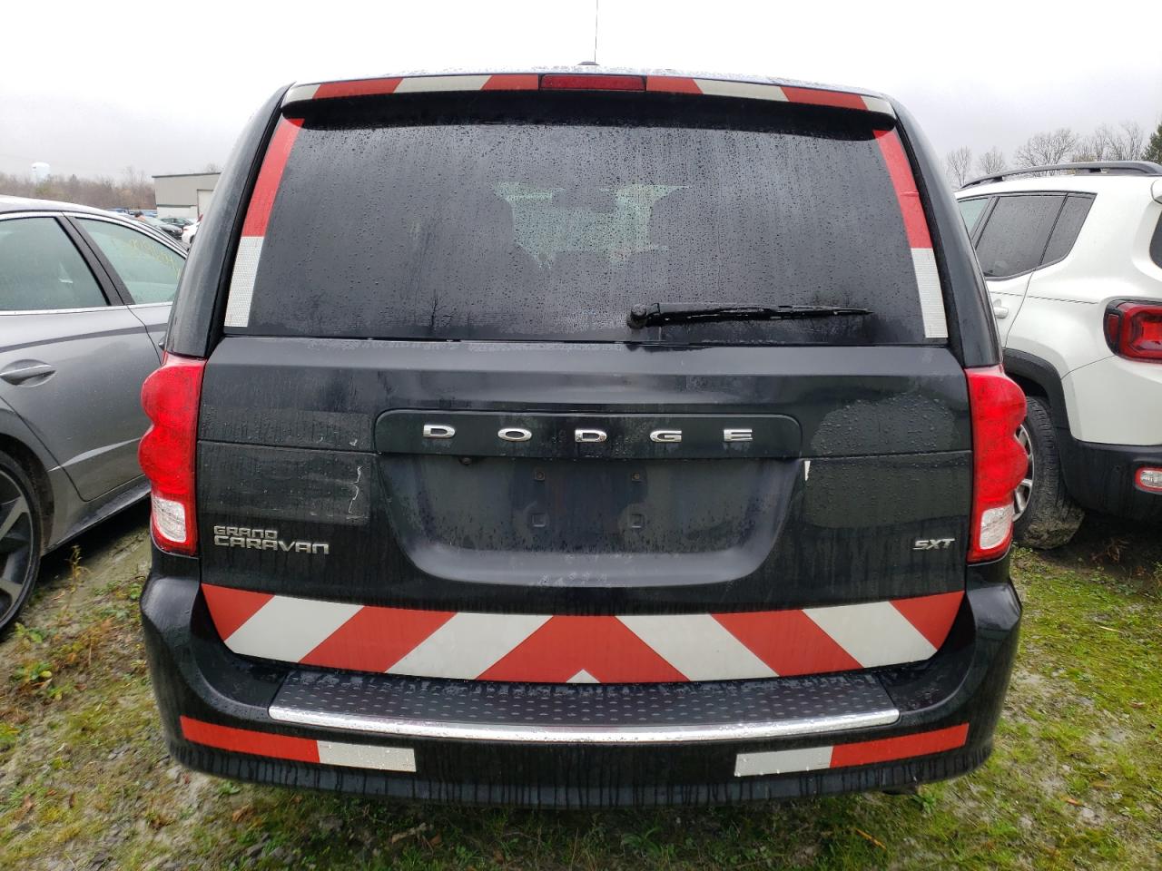 2020 Dodge Caravan - Image 6