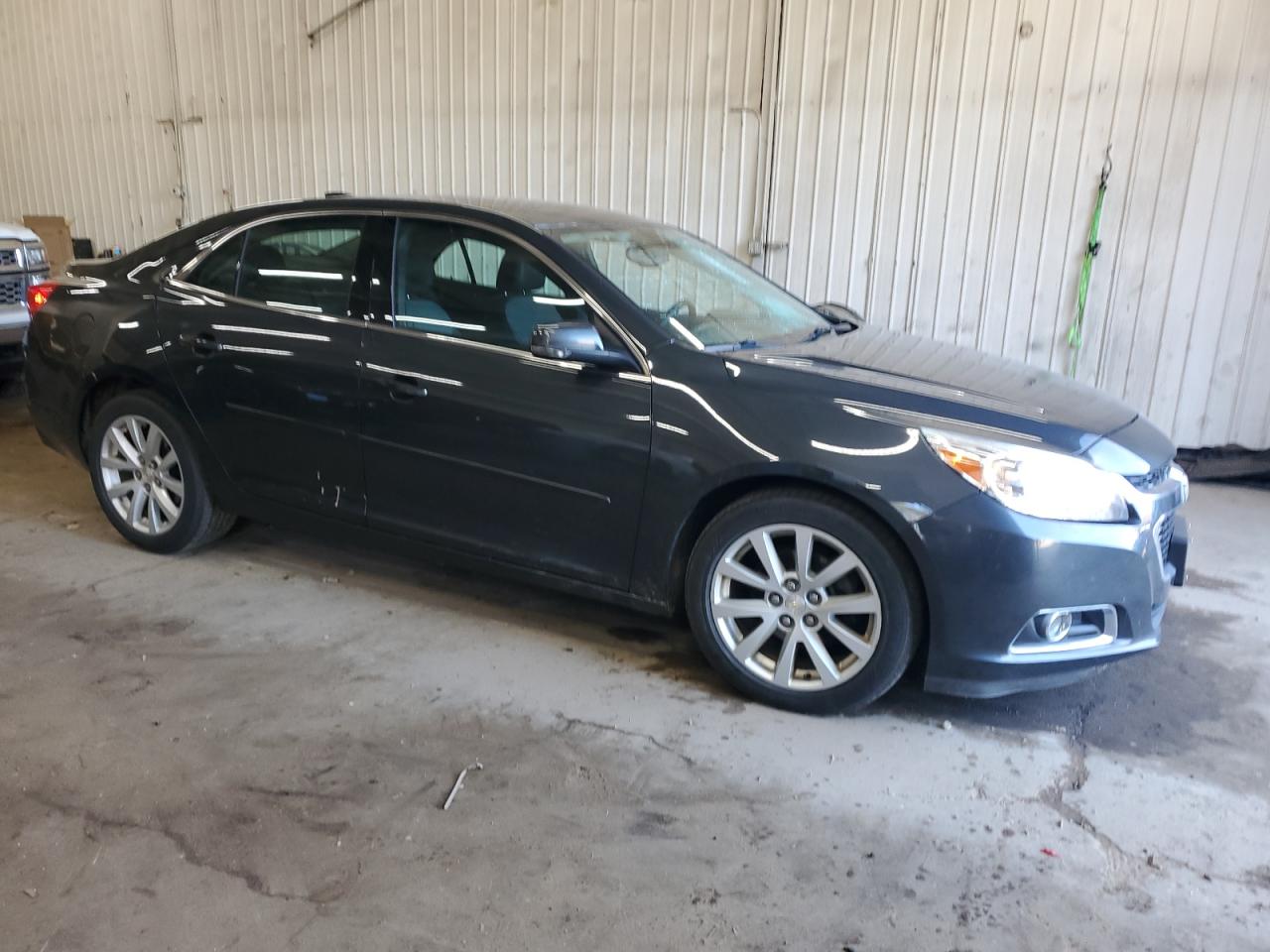 2015 Chevrolet Malibu - Image 4