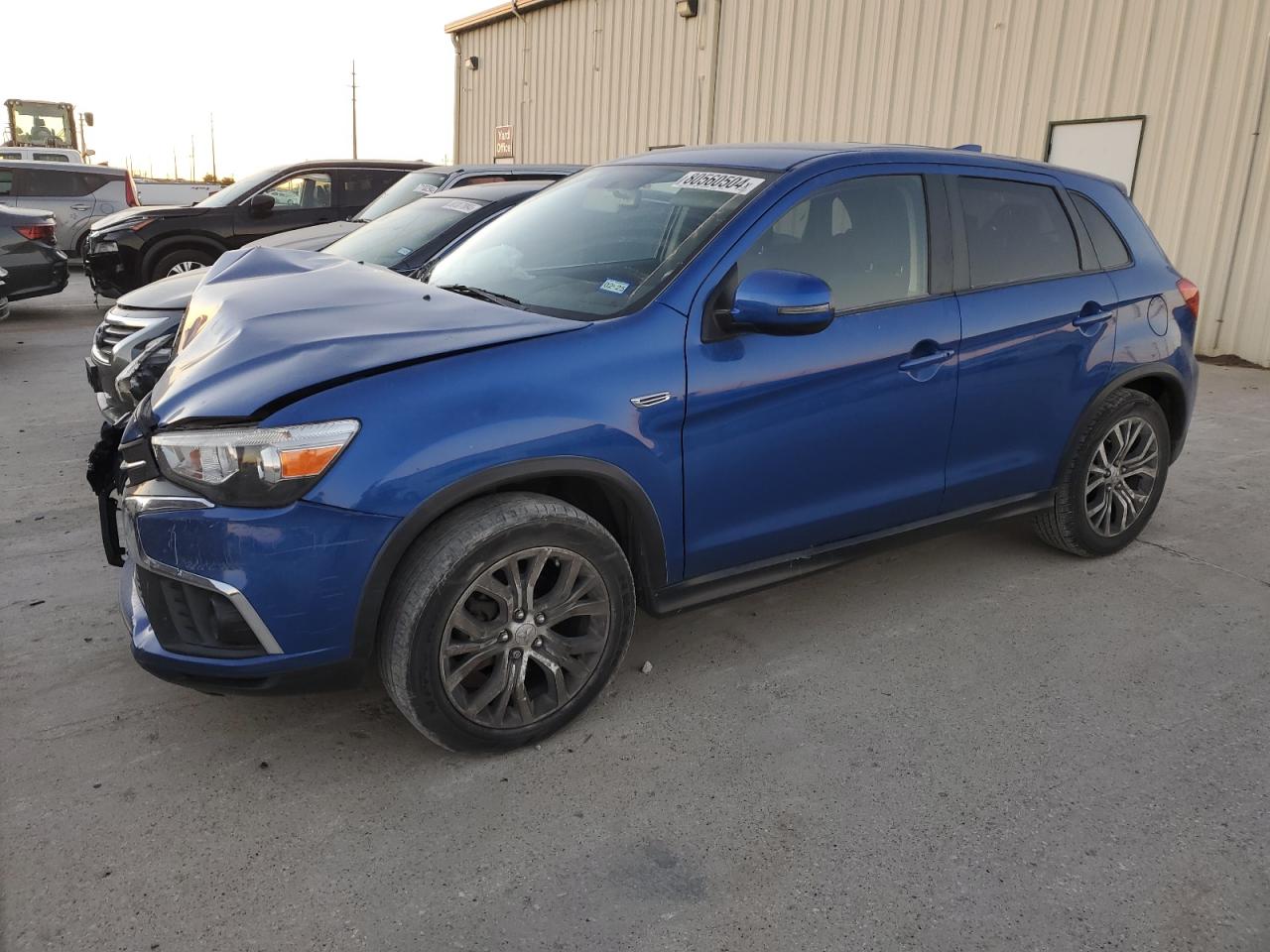 2019 Mitsubishi Outlander - Image 1