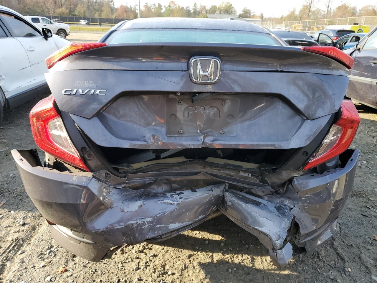 2018 Honda Civic Lx VIN: 2HGFC2F56JH587738 Lot: 80645724