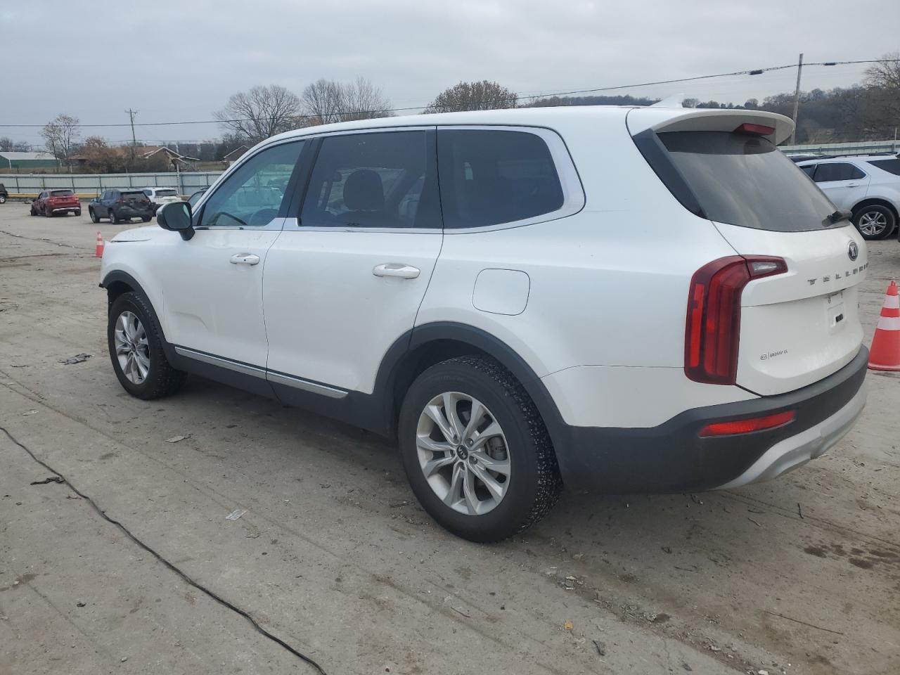 VIN 5XYP24HC0MG107631 2021 KIA TELLURIDE no.2