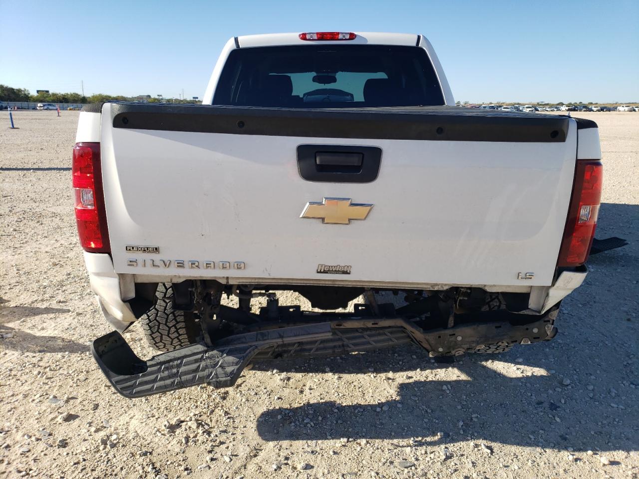 2011 Chevrolet Silverado - Image 6