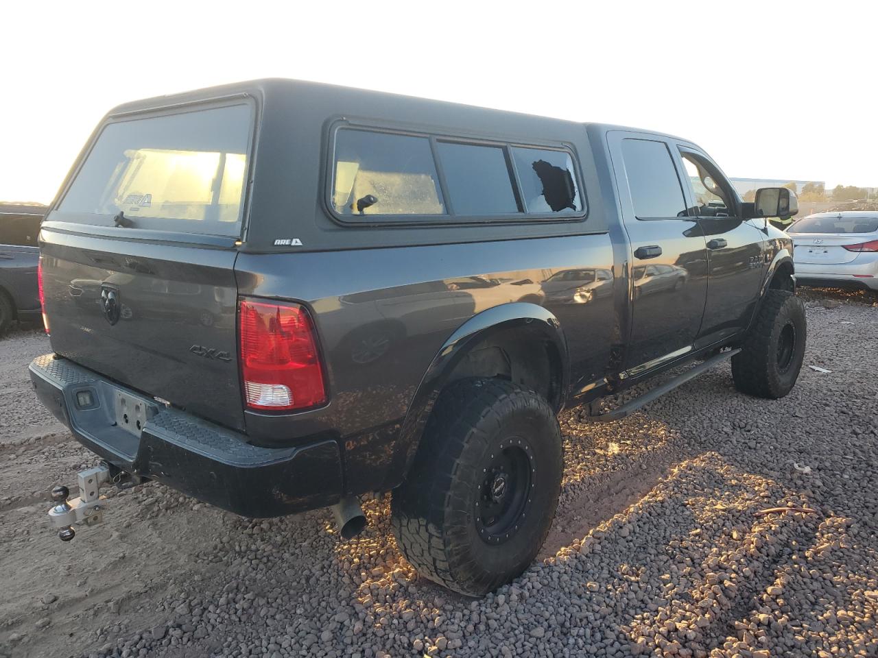 2016 RAM 2500 - Image 3