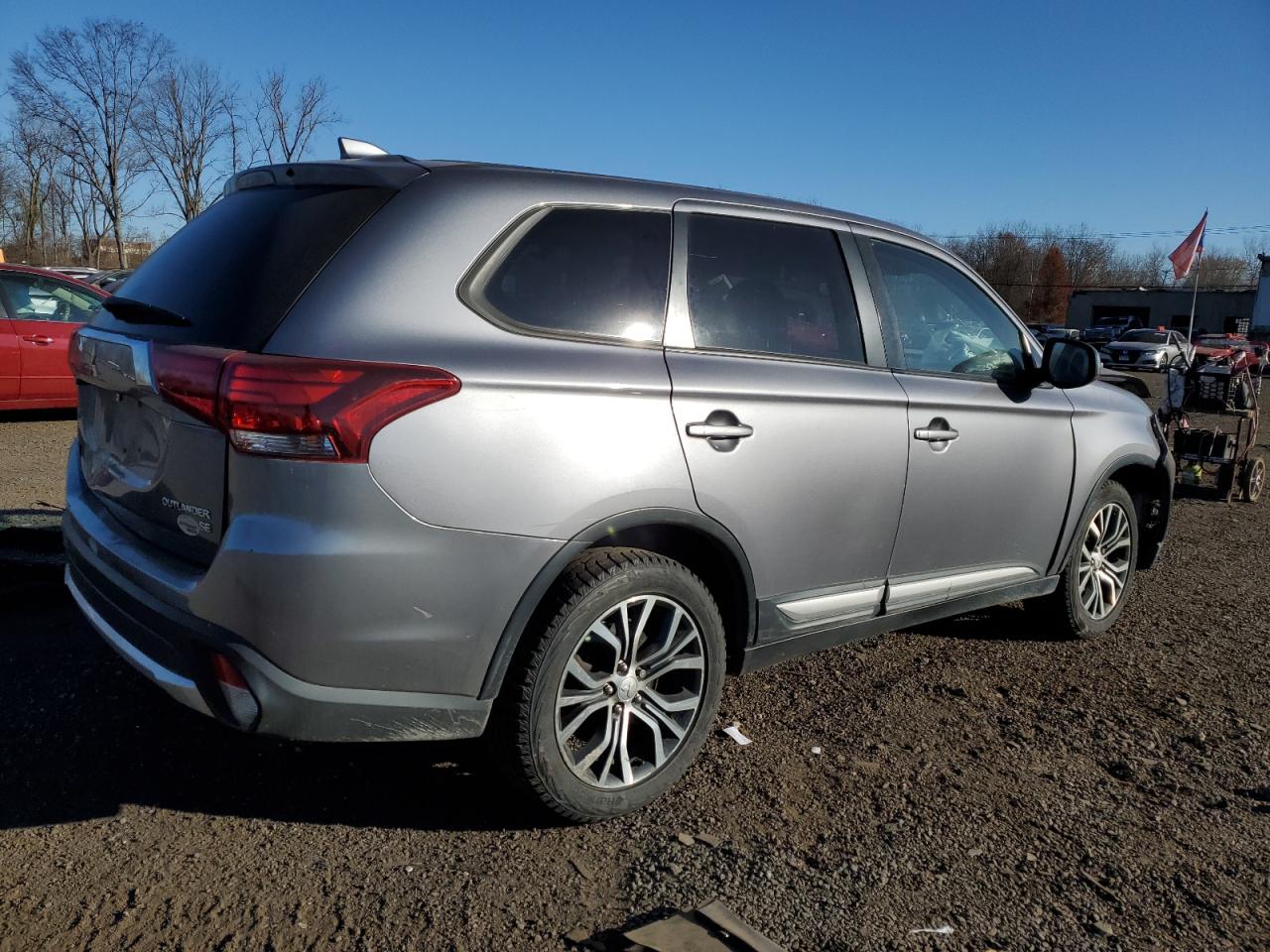 VIN JA4AZ3A34JJ001601 2018 MITSUBISHI OUTLANDER no.3