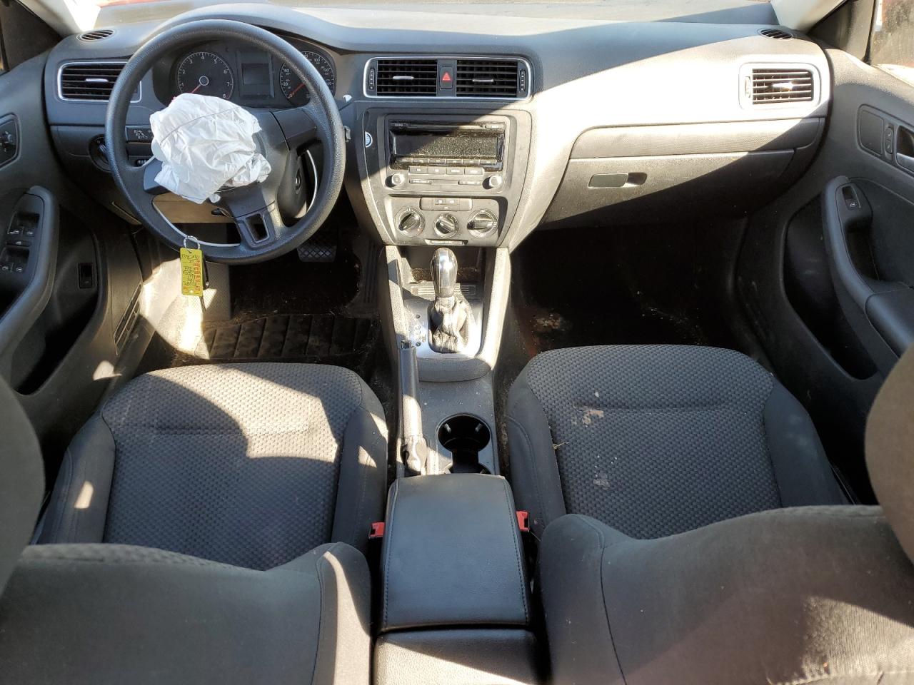 2014 Volkswagen Jetta - Image 8