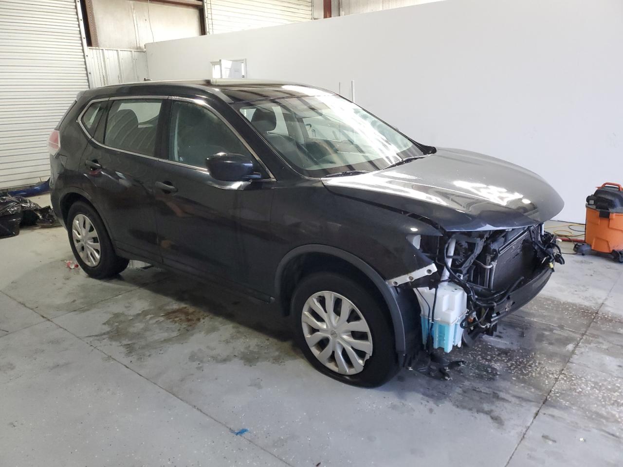 2016 Nissan Rogue - Image 4