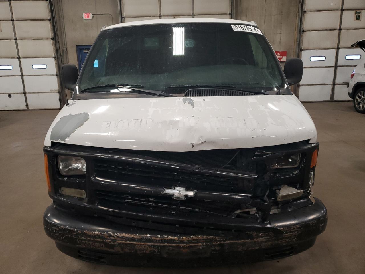 2002 Chevrolet Express - Image 5