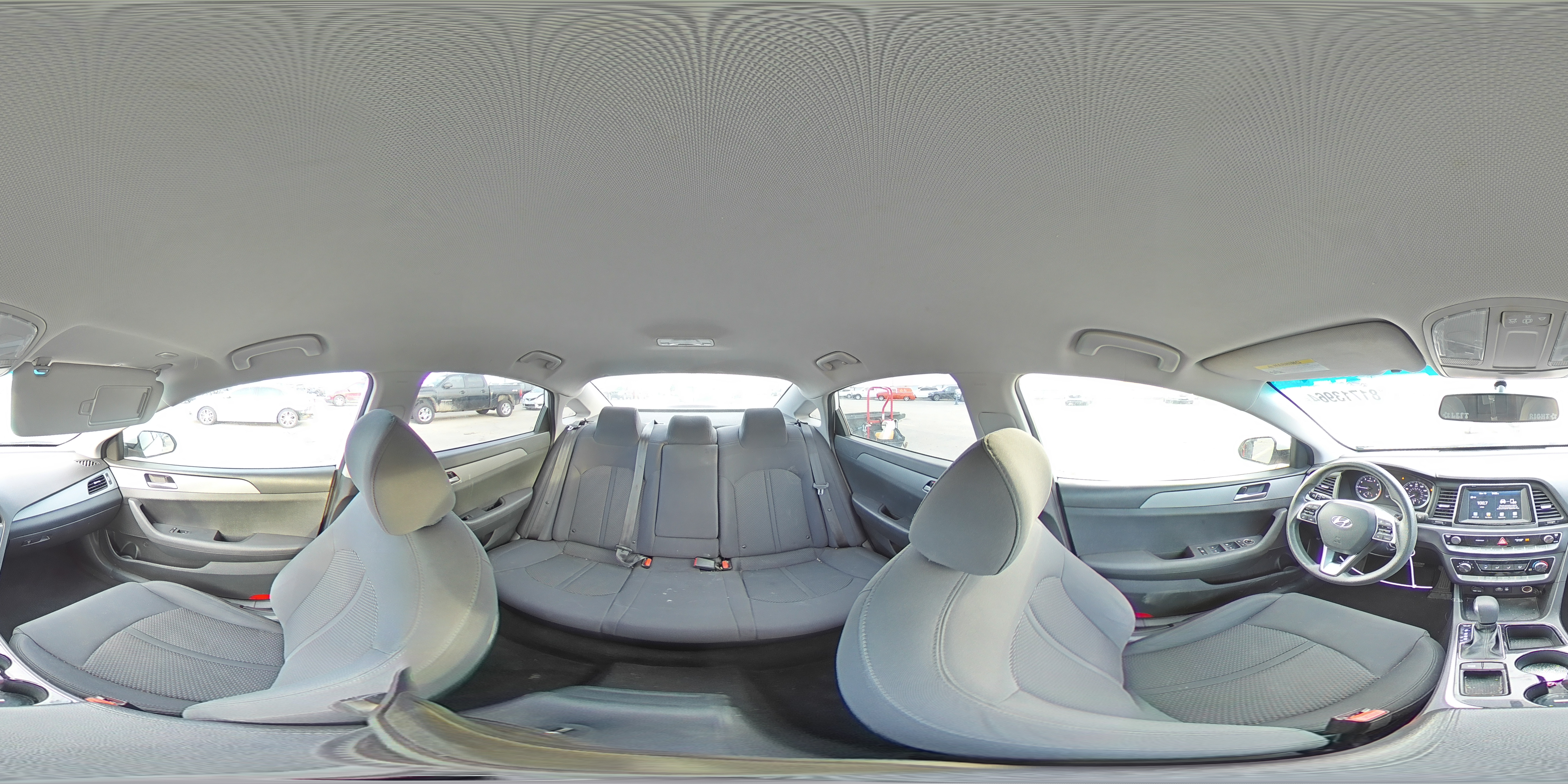 2019 Hyundai Sonata - Image 13