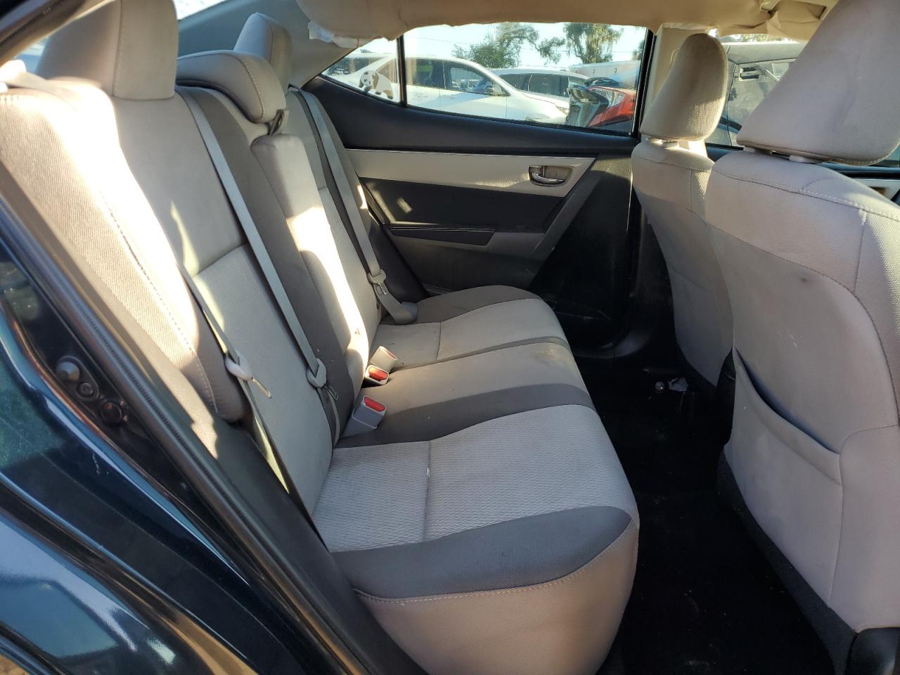 2017 Toyota Corolla - Image 11