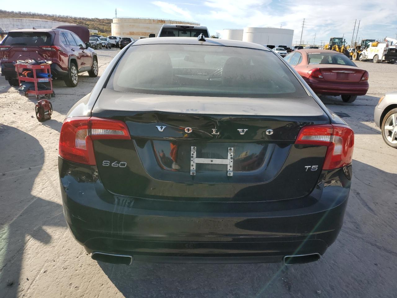2016 Volvo S60 VIN: YV126MFJ0G2403418 Lot: 81781084