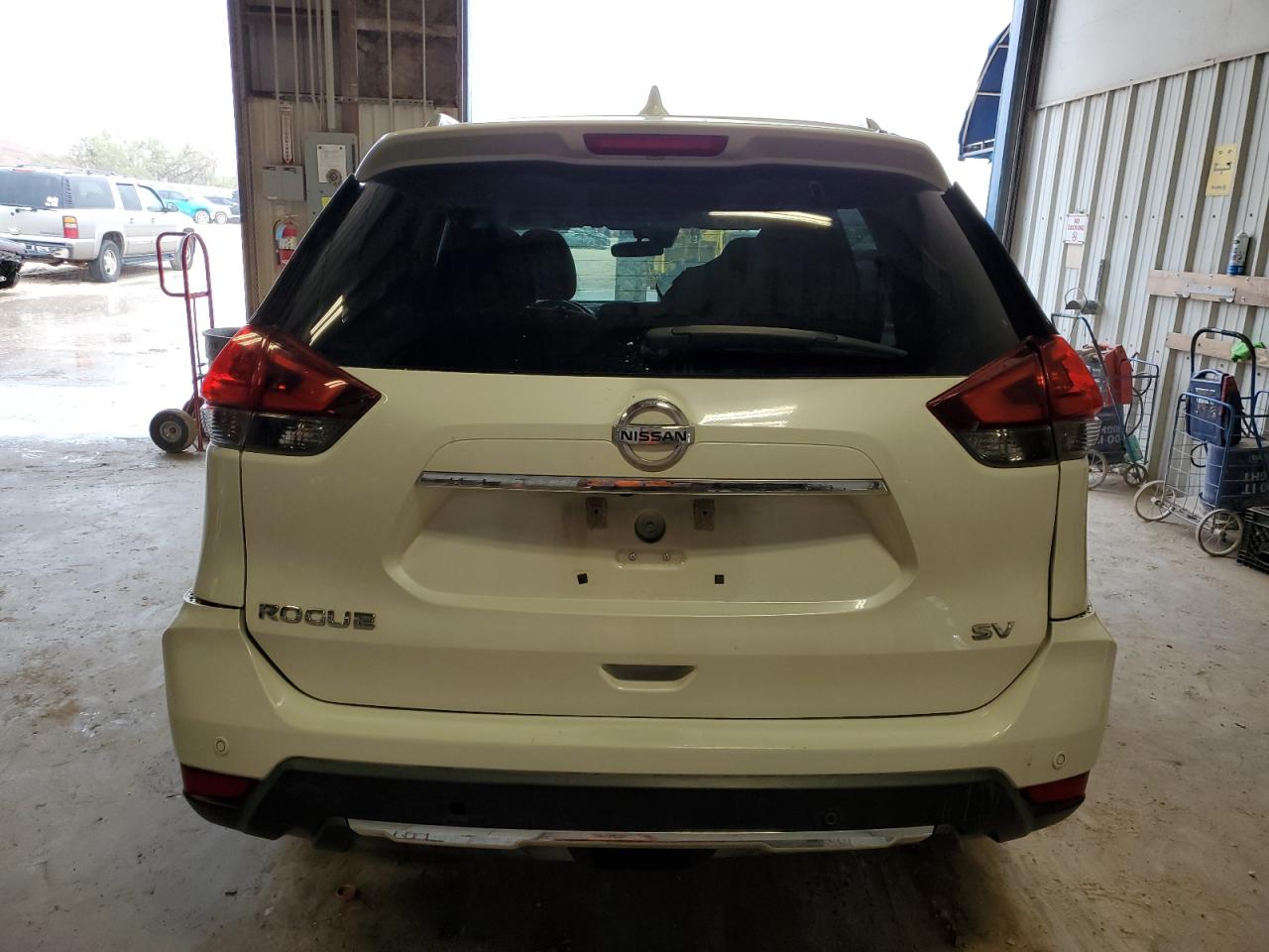 2019 Nissan Rogue S VIN: 5N1AT2MT8KC722289 Lot: 79101384