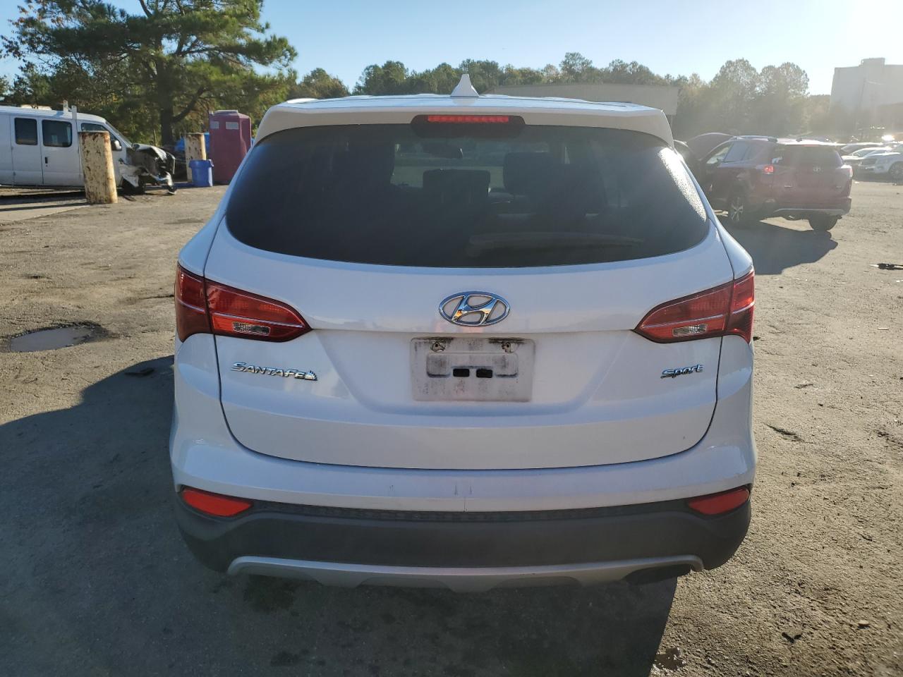 2014 Hyundai Santa Fe - Image 6