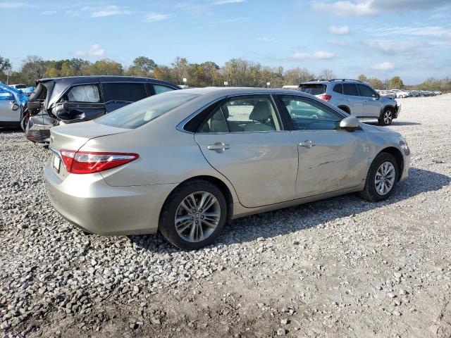  TOYOTA CAMRY 2016 Золотой