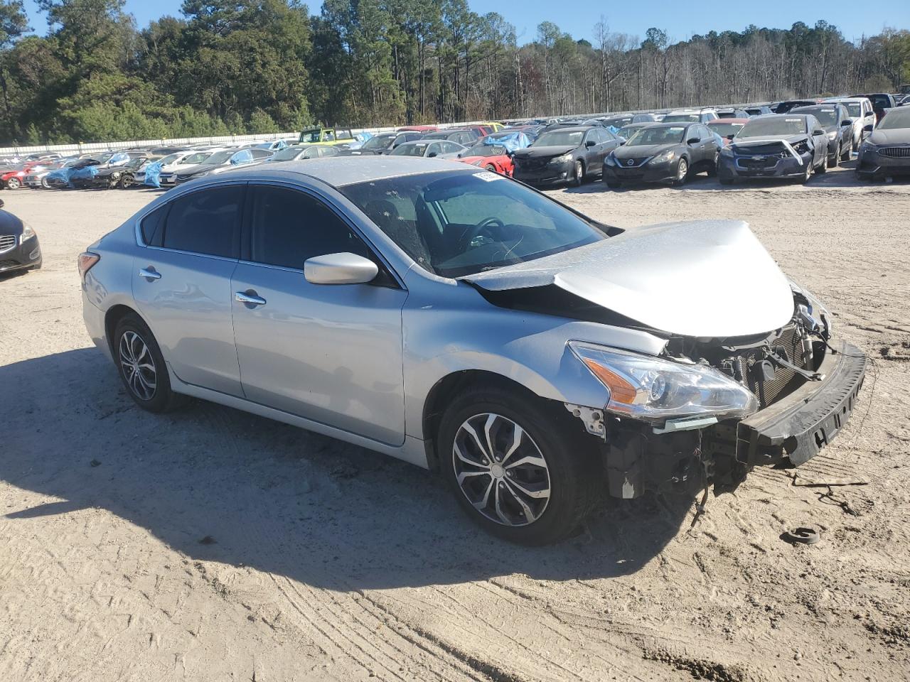 2014 Nissan Altima - Image 4