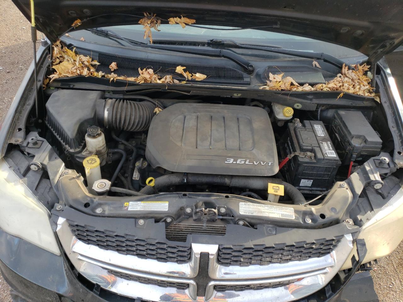 2011 Dodge Caravan - Image 12