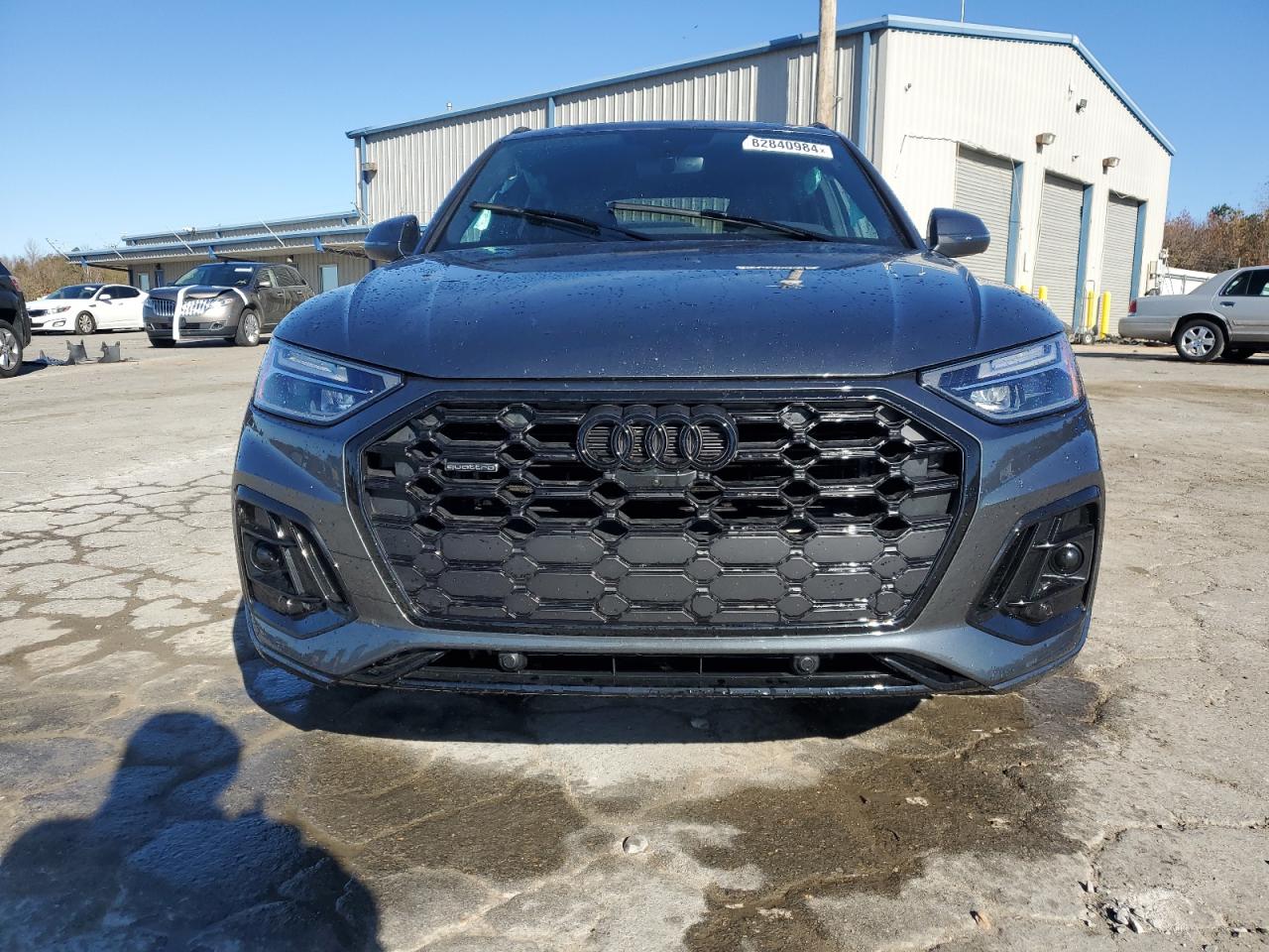 2024 Audi Q5 - Image 5