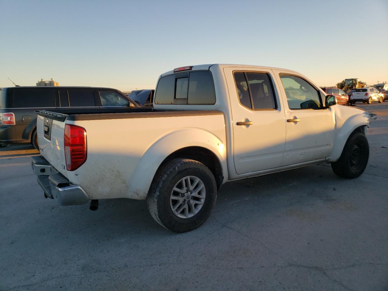 2018 Nissan Navara (Frontier) - Image 3