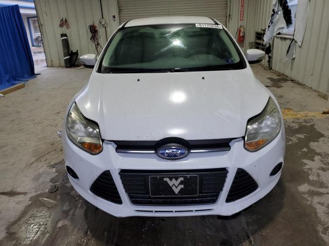  FORD FOCUS 2014 Белы