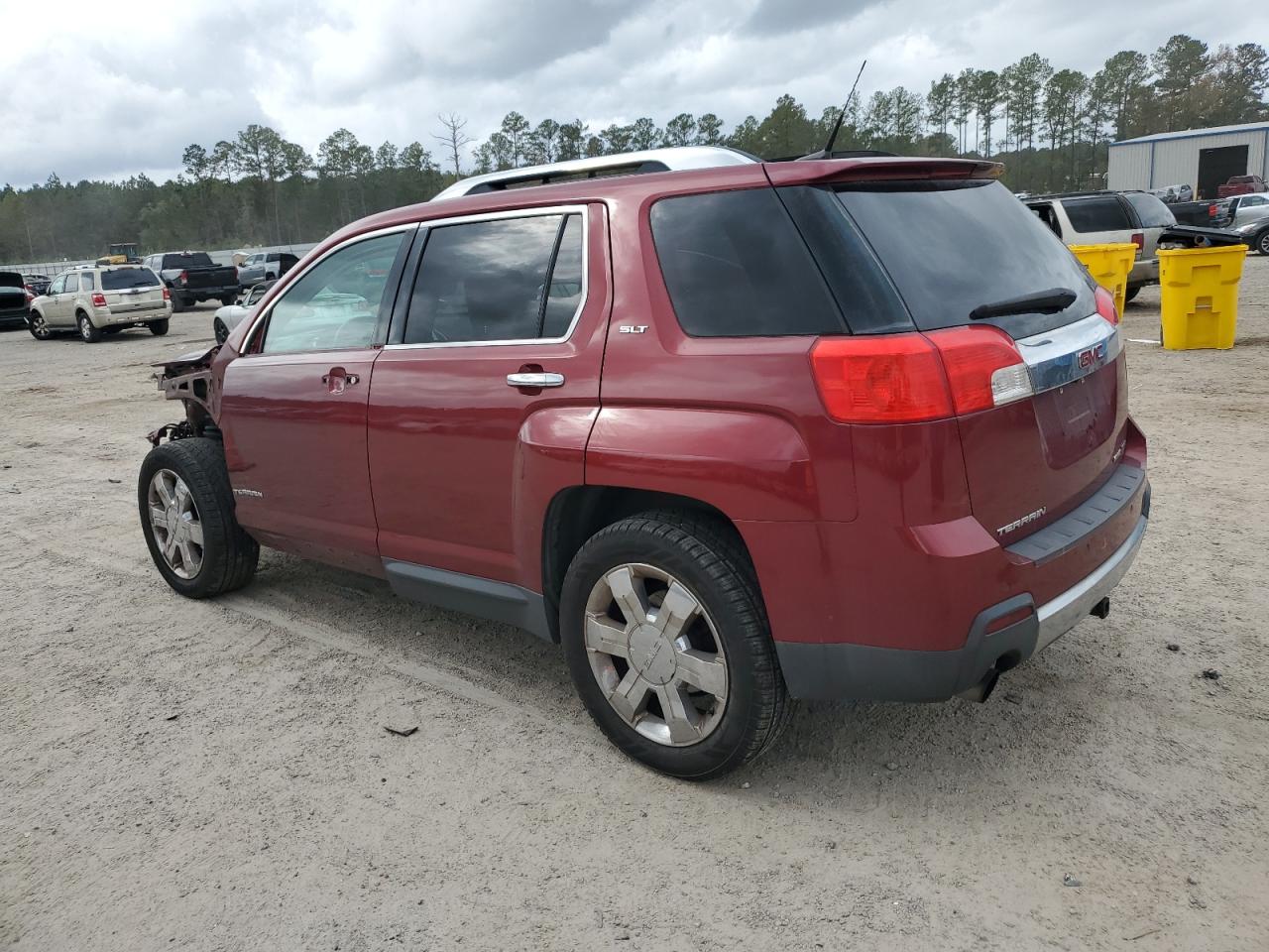 2011 GMC Terrain - Image 2