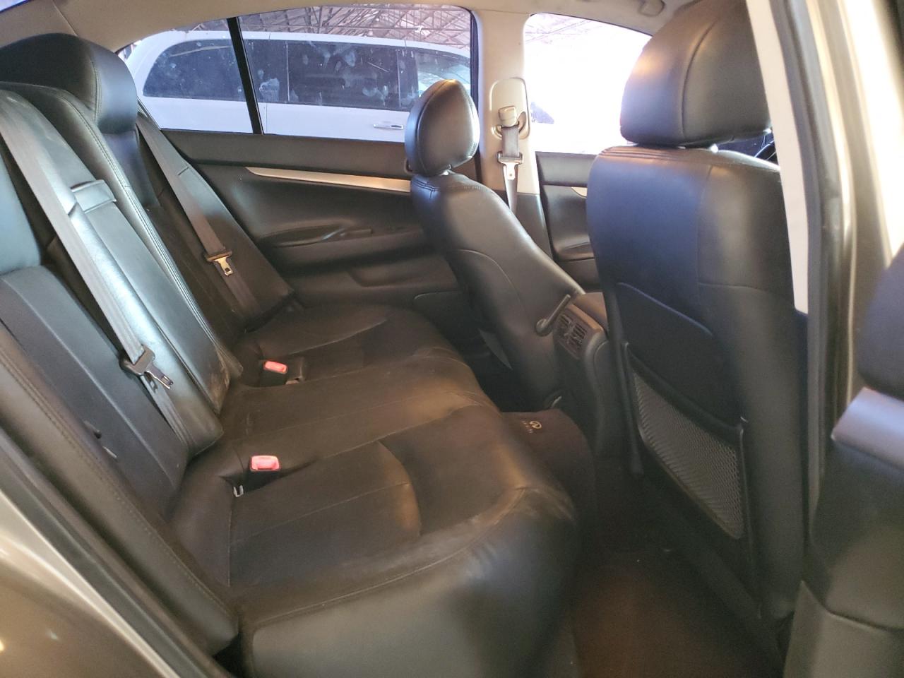 2013 Infiniti G - Image 10