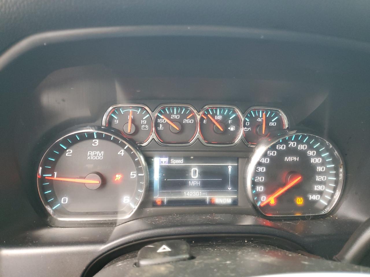 2014 Chevrolet Silverado - Image 9