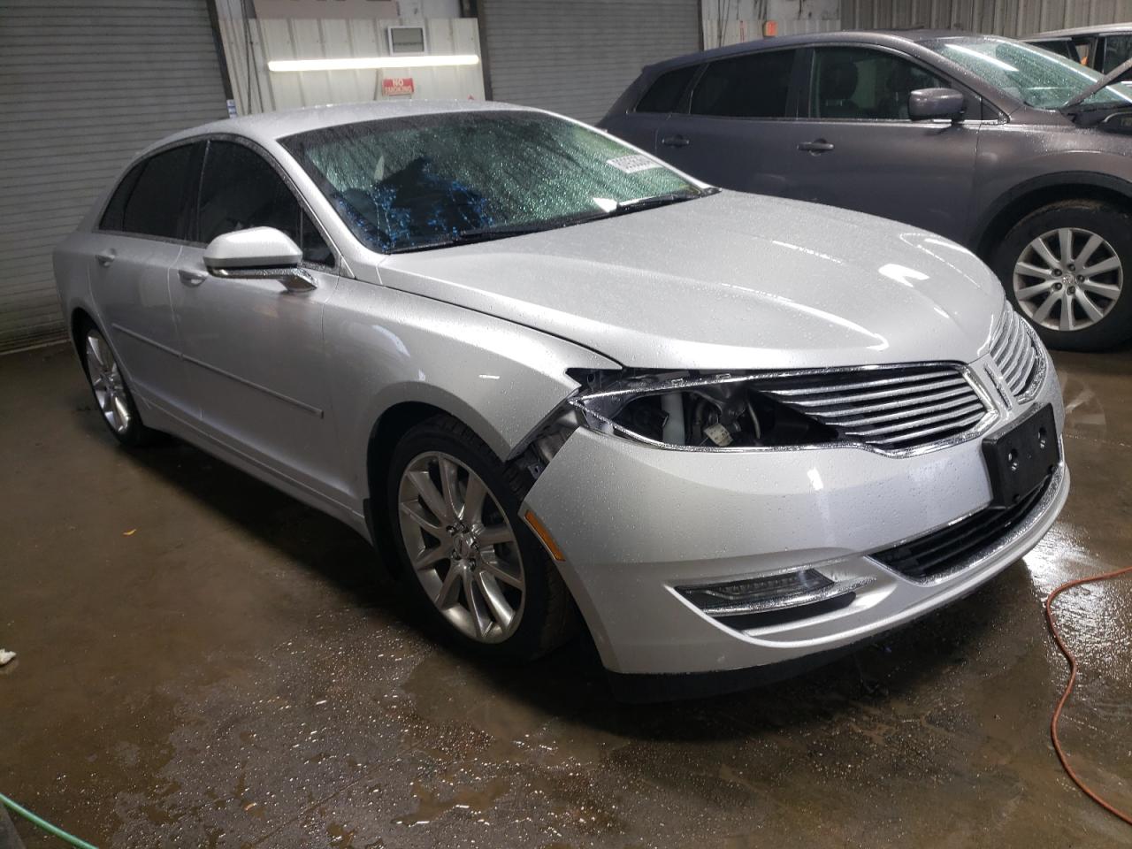 2014 Lincoln MKZ - Image 4