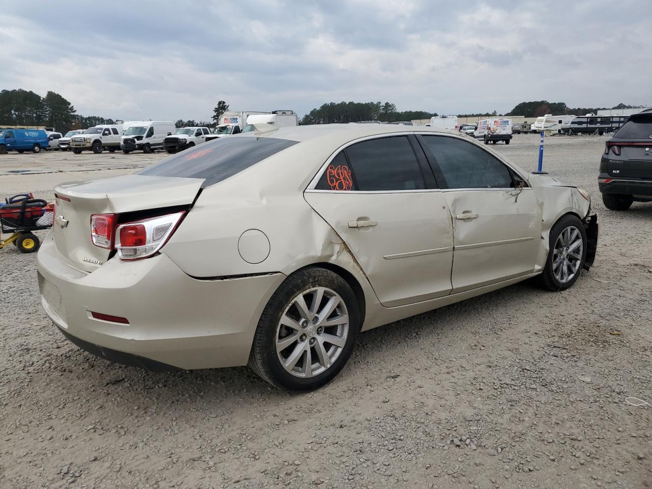 2015 Chevrolet Malibu - Image 3