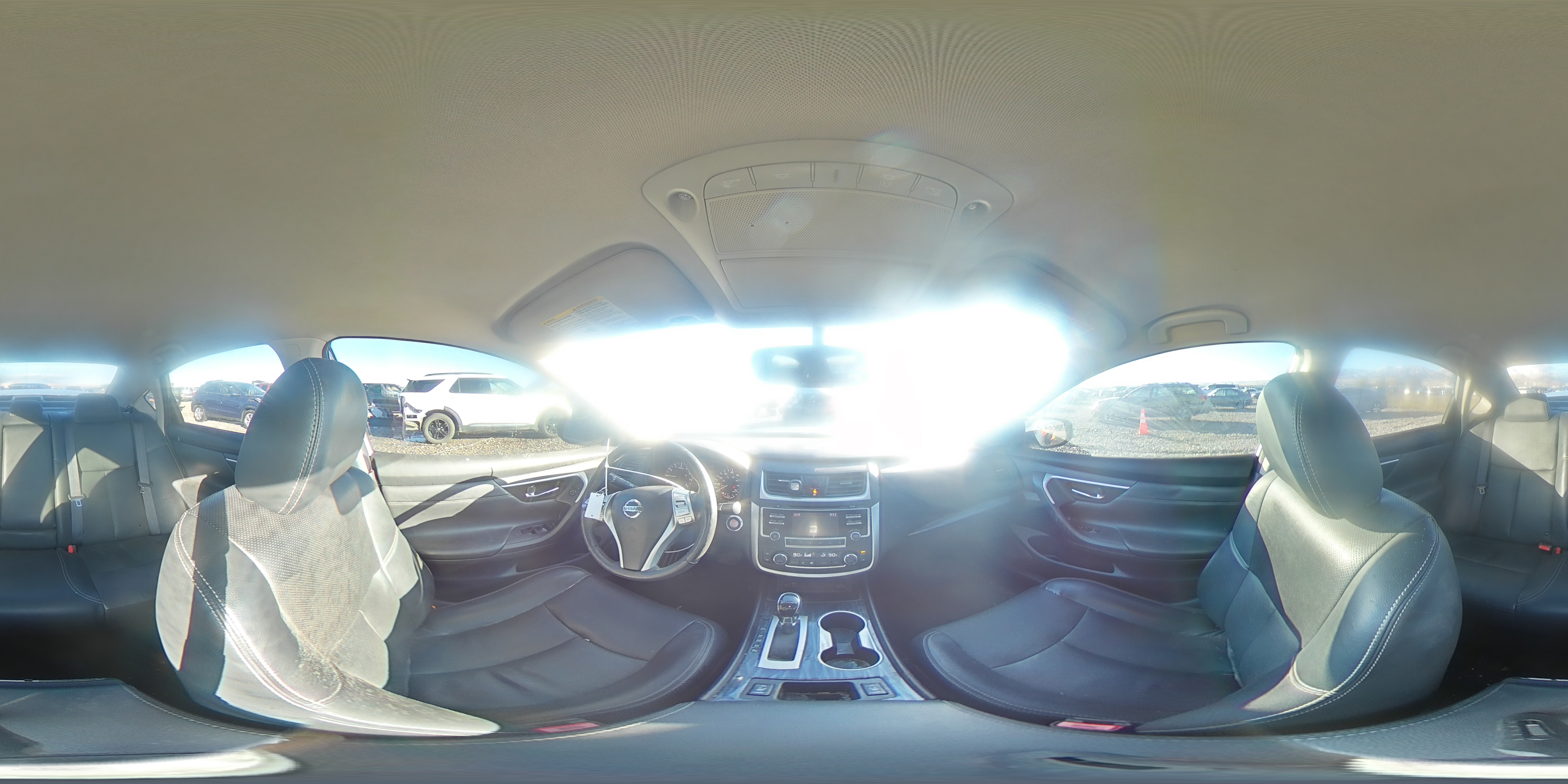 2017 Nissan Altima - Image 14