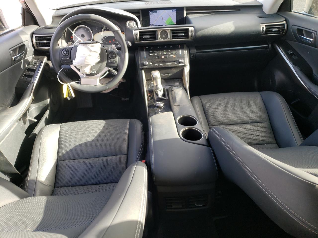 2014 Lexus IS - Image 8