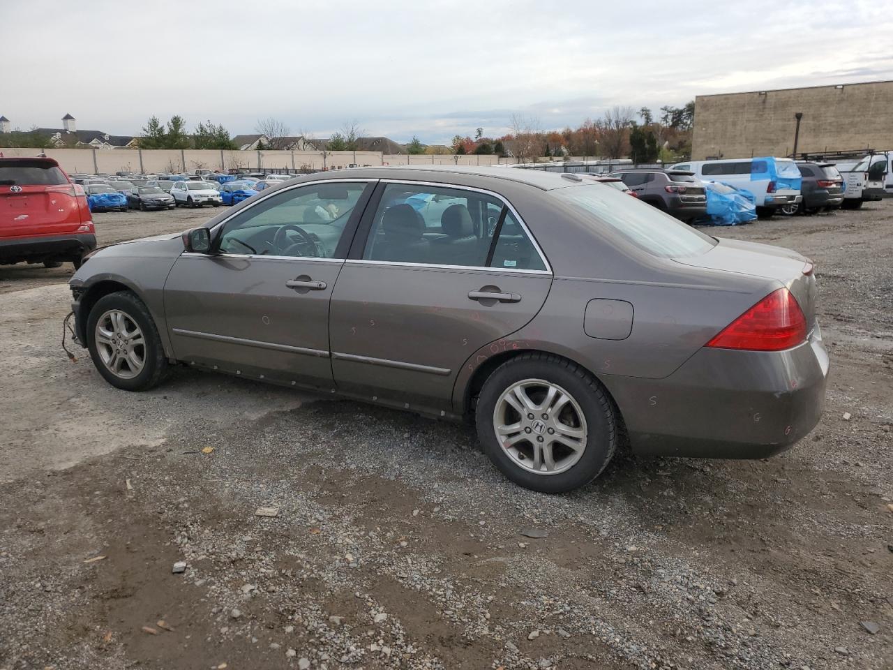 2006 Honda Accord - Image 2