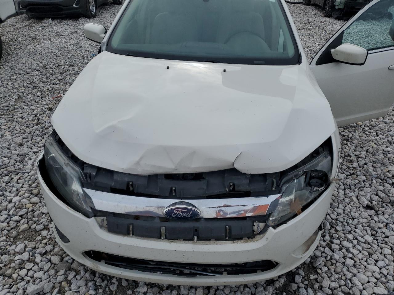 2010 Ford Fusion - Image 11