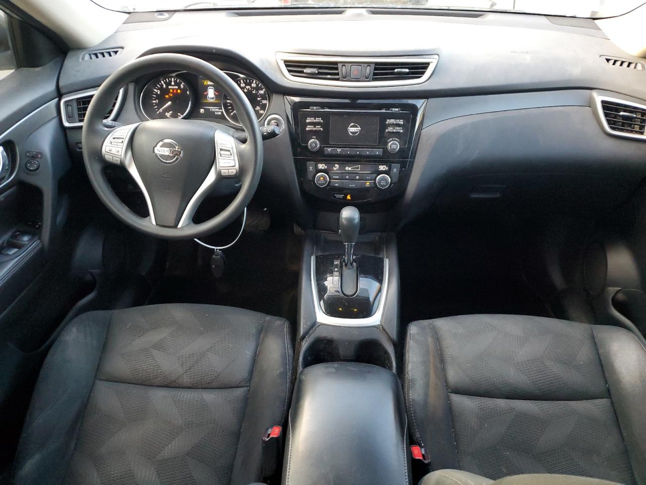 2015 Nissan Rogue - Image 8
