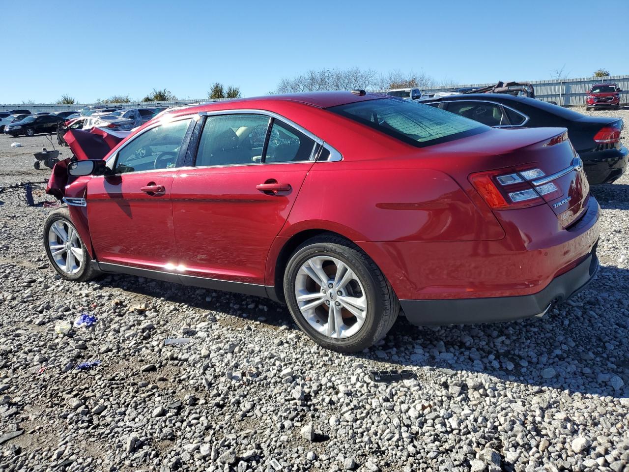 2014 Ford Taurus - Image 2