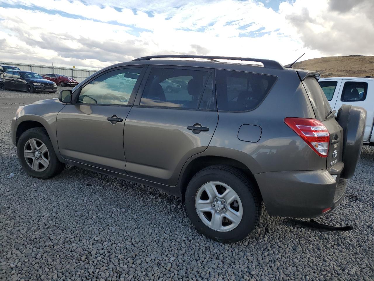 2011 Toyota RAV 4 - Image 2