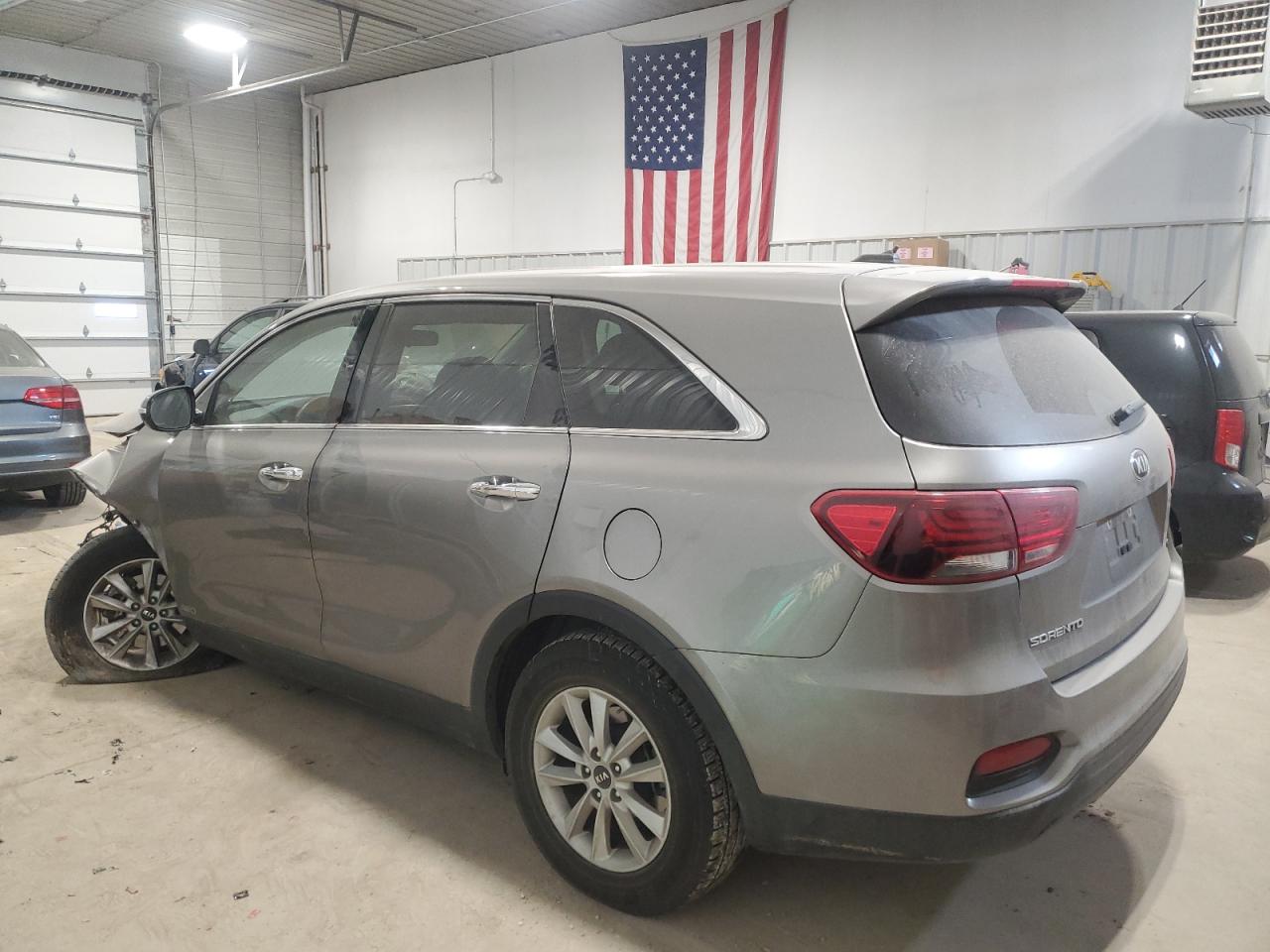 2019 Kia Sorento - Image 2