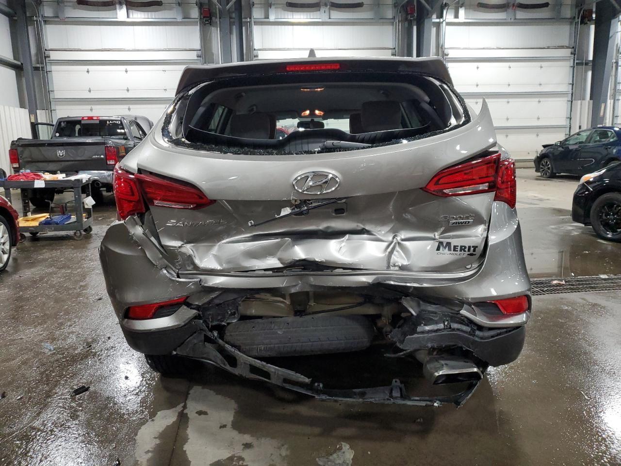 2017 Hyundai Santa Fe - Image 6