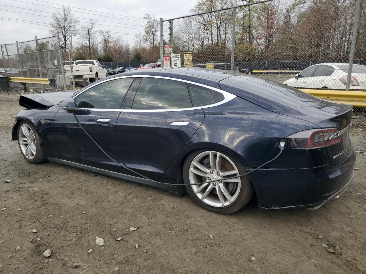 VIN 5YJSA1DN1DFP09674 2013 TESLA MODEL S no.2